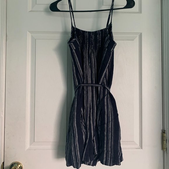 NWT Uniqlo Blue Striped Romper - Picture 1 of 7